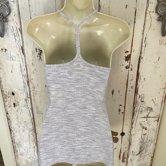 Lululemon Y Power Pose Gray White Athletic Yoga Sports Bra Racer Back Tank Top - Picture 4 of 6
